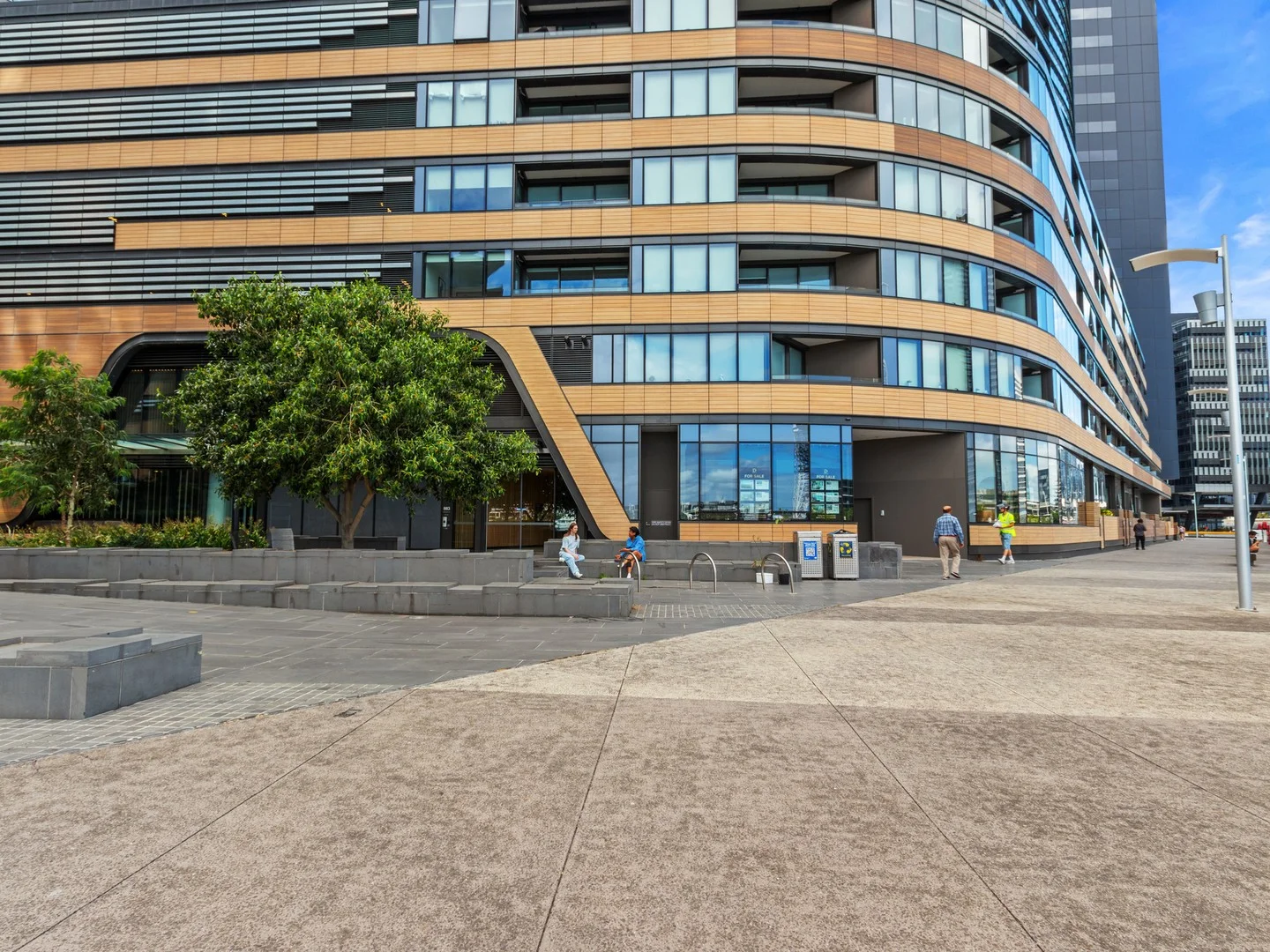 507N/883 Collins Street (1/12)