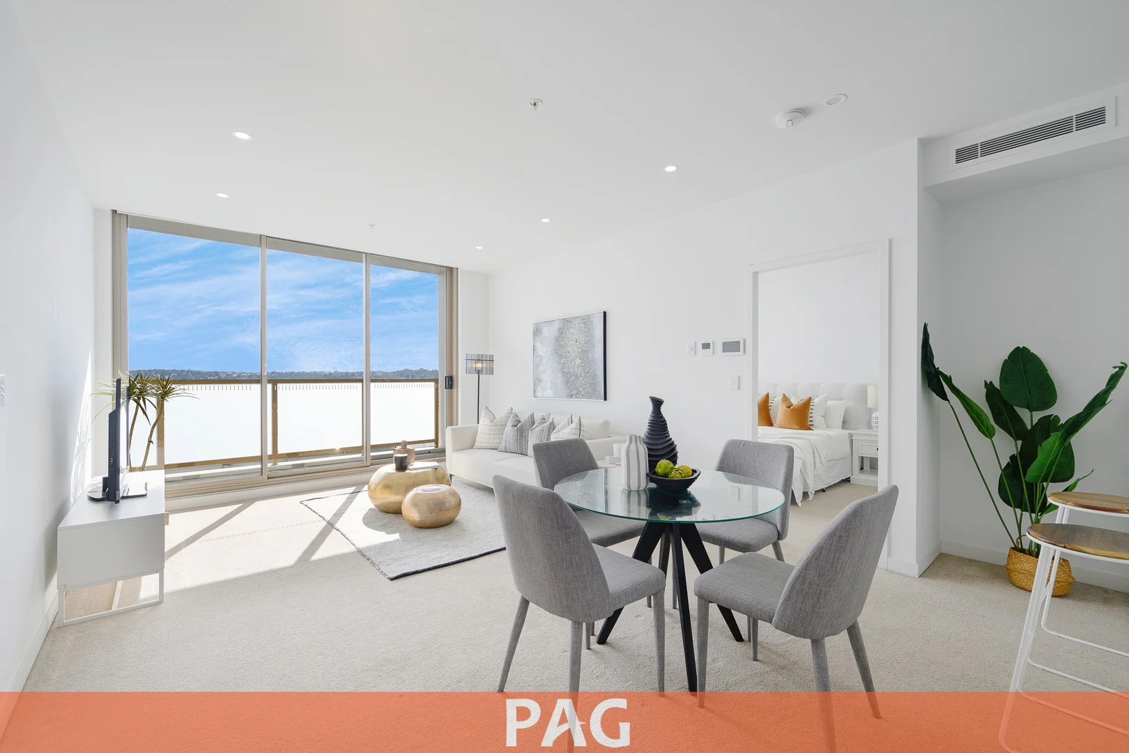 508/39 Devlin street (1/20)