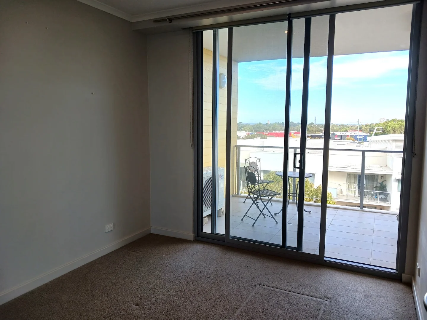 51/24 Flinders Lane - Image 5