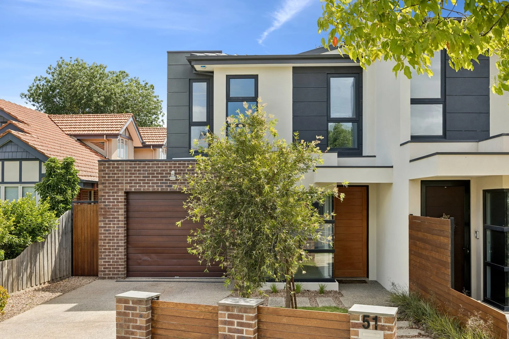 51 Brett Street (1/11)