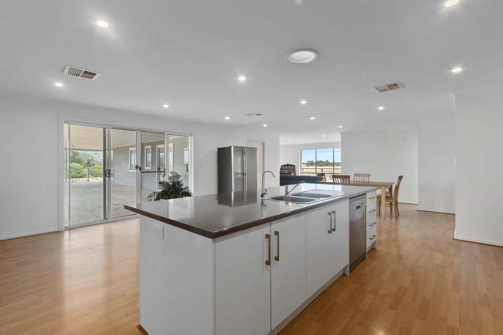 51 Collins Road - Image 3