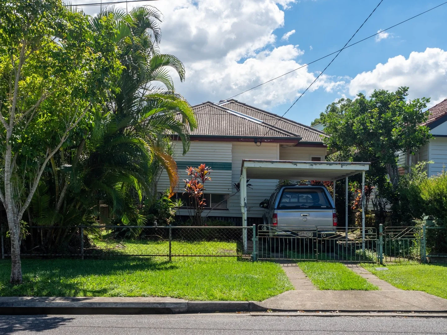 51 Hilda Street (1/15)