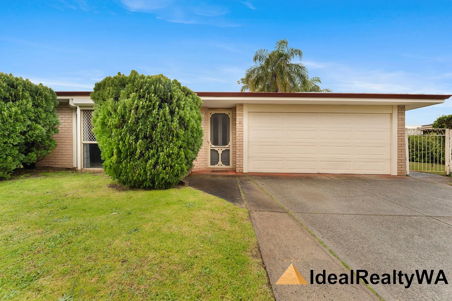 51 Kiandra Way (1/33)
