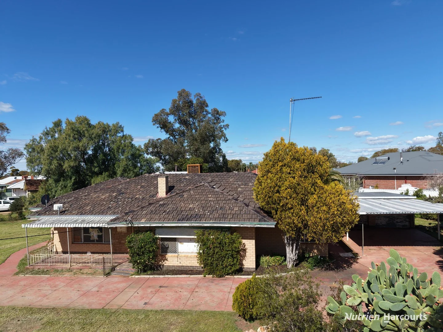 51 Leahy Street (1/3)