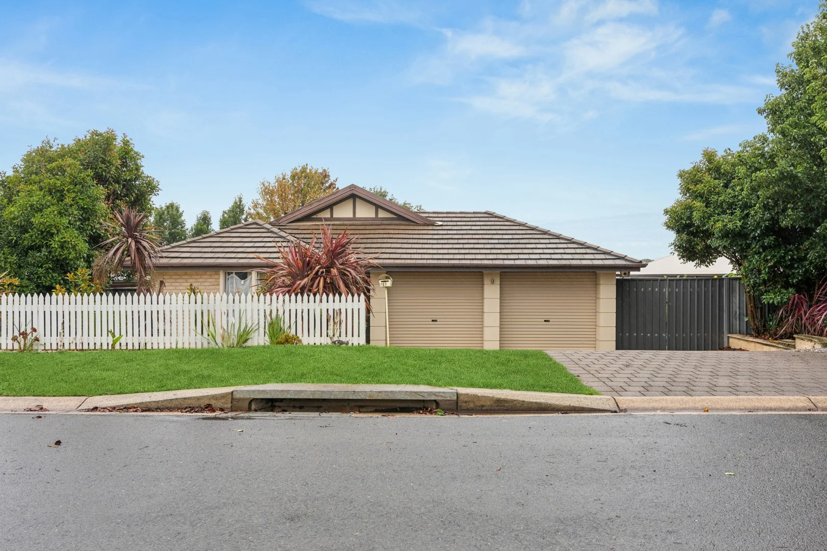 51 Majestic Drive (1/26)