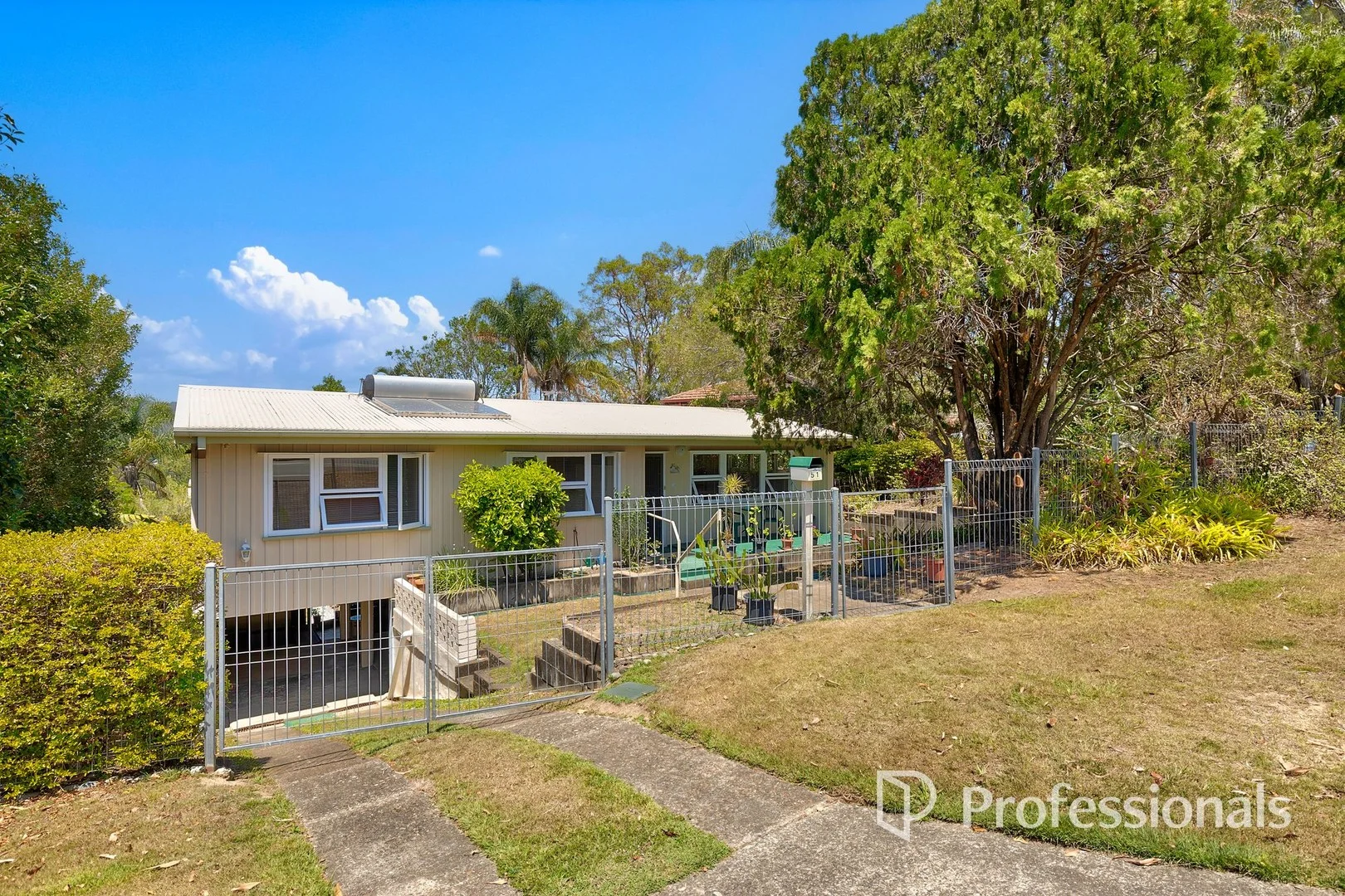 51 Plucks Road (1/23)