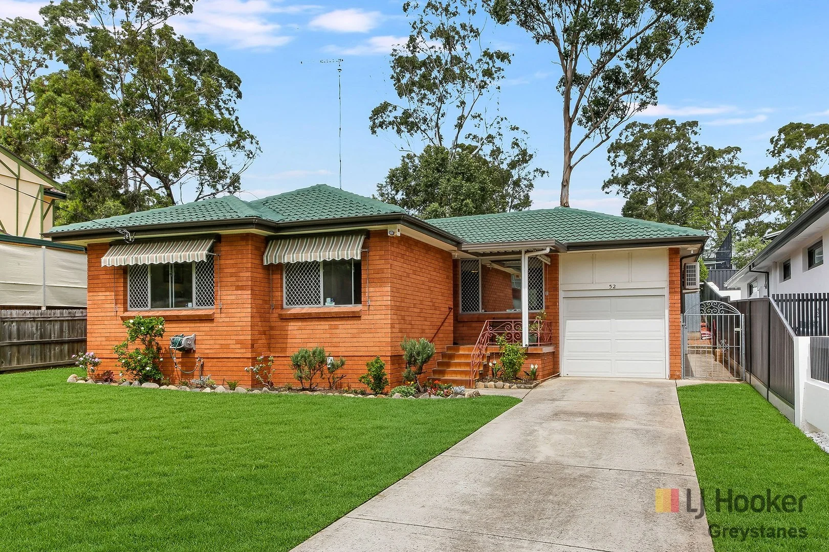 52 Bradman Street (1/13)
