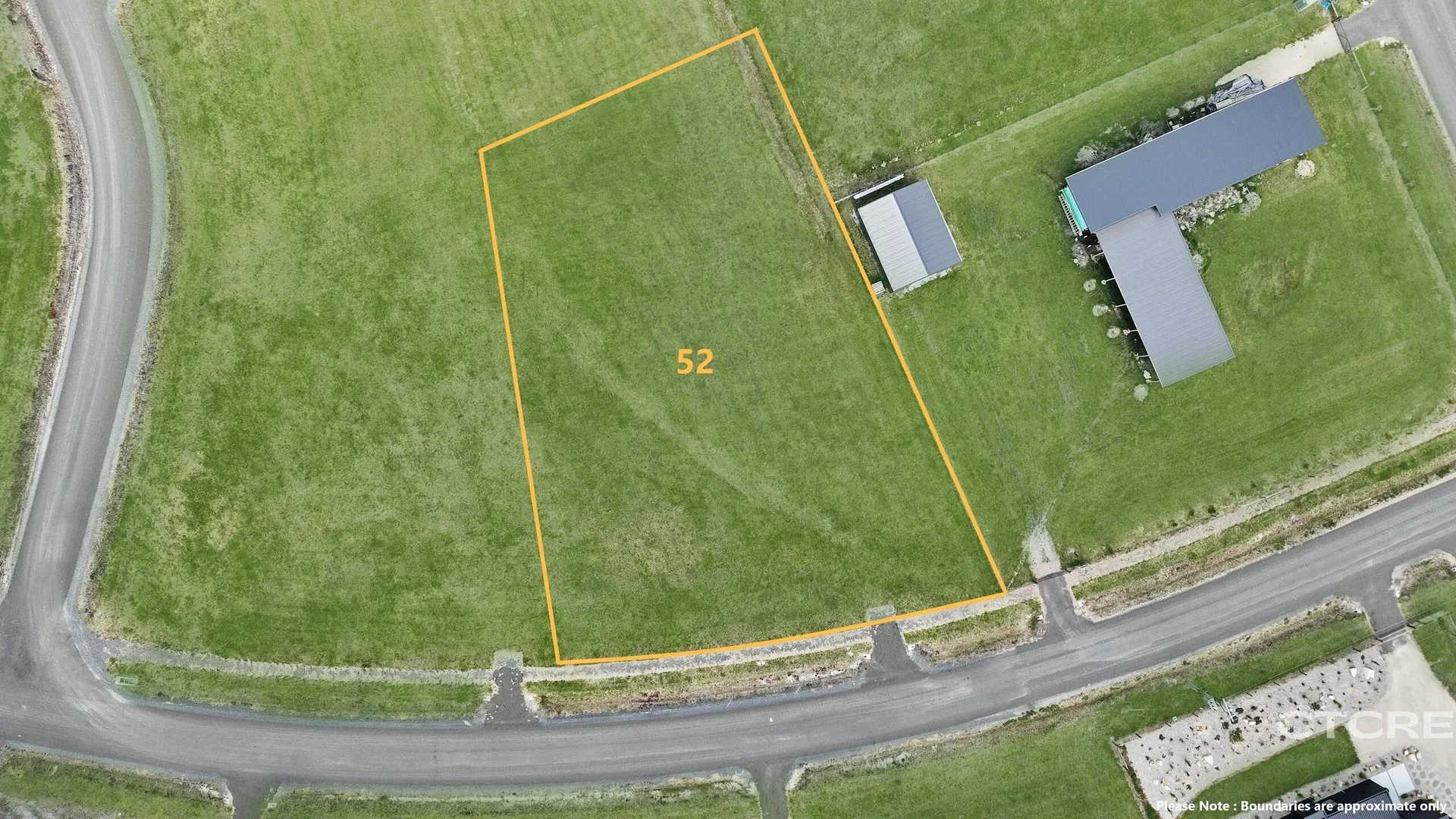 52 Brodribb Drive (1/7)