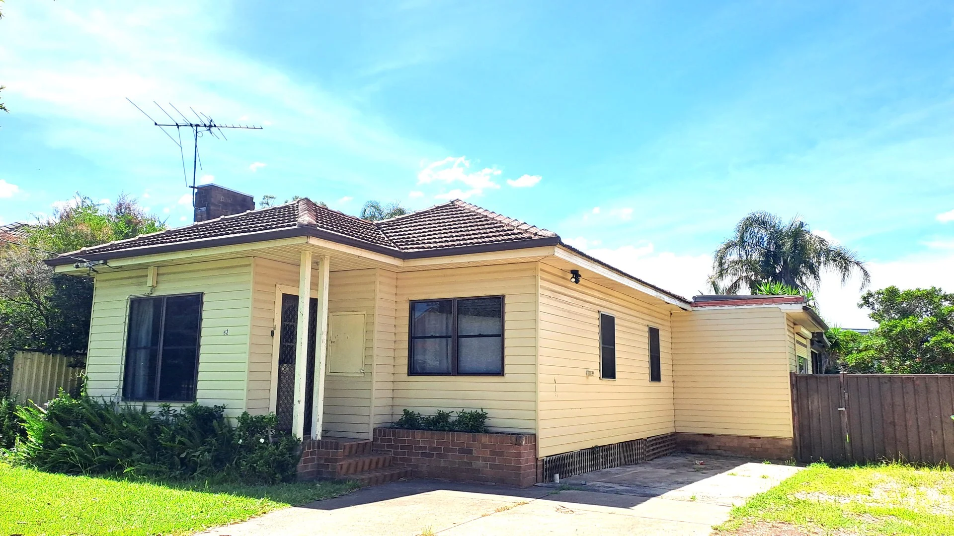 52 Horsley Road (1/1)