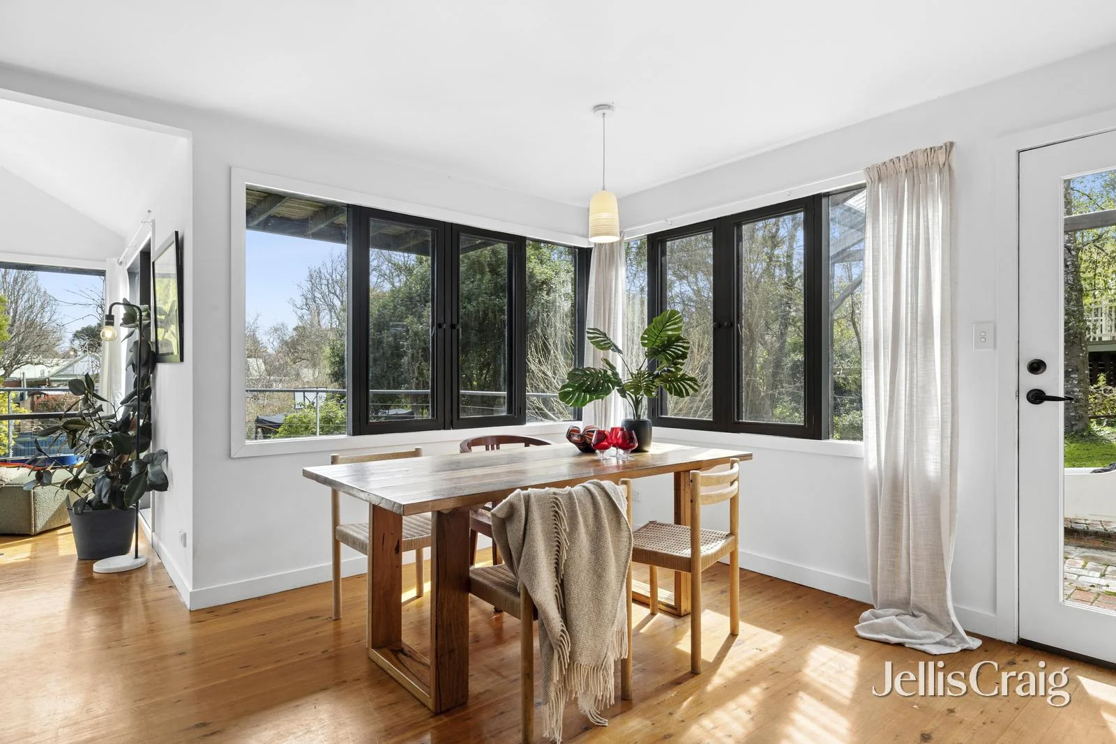 52 Millar Street - Image 2