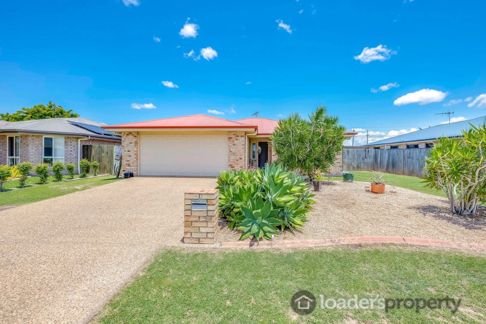 52 The Strand West (1/20)
