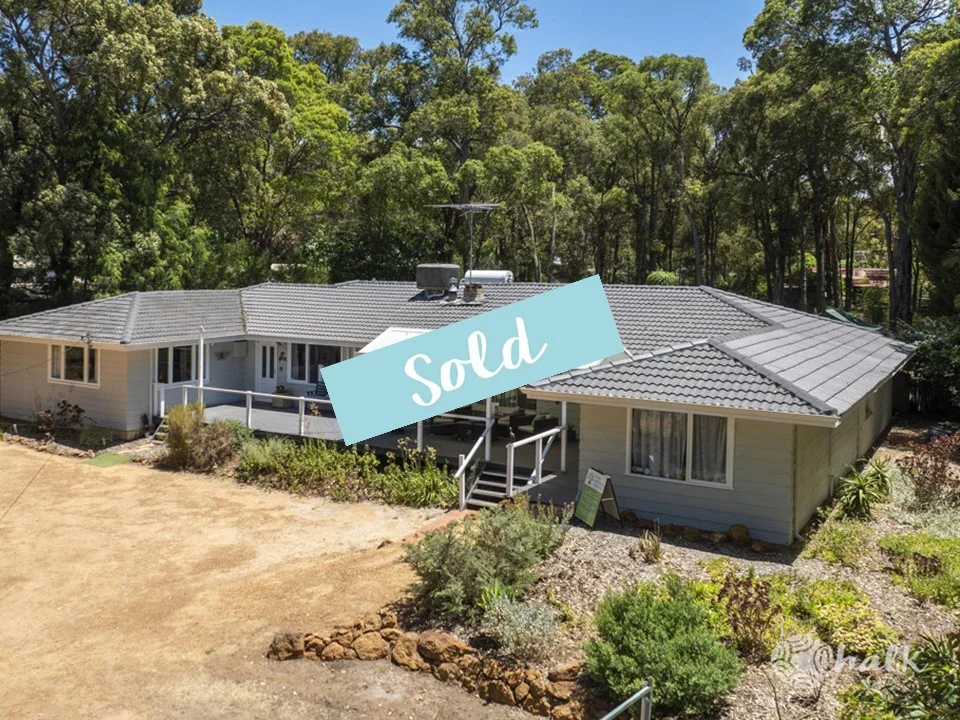 52 Valley View Road (1/71)