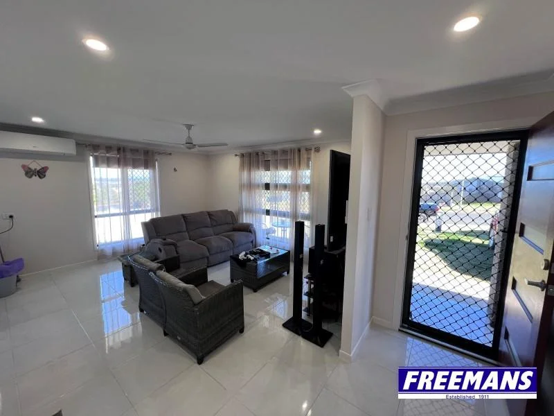 52 Webster Street - Image 2