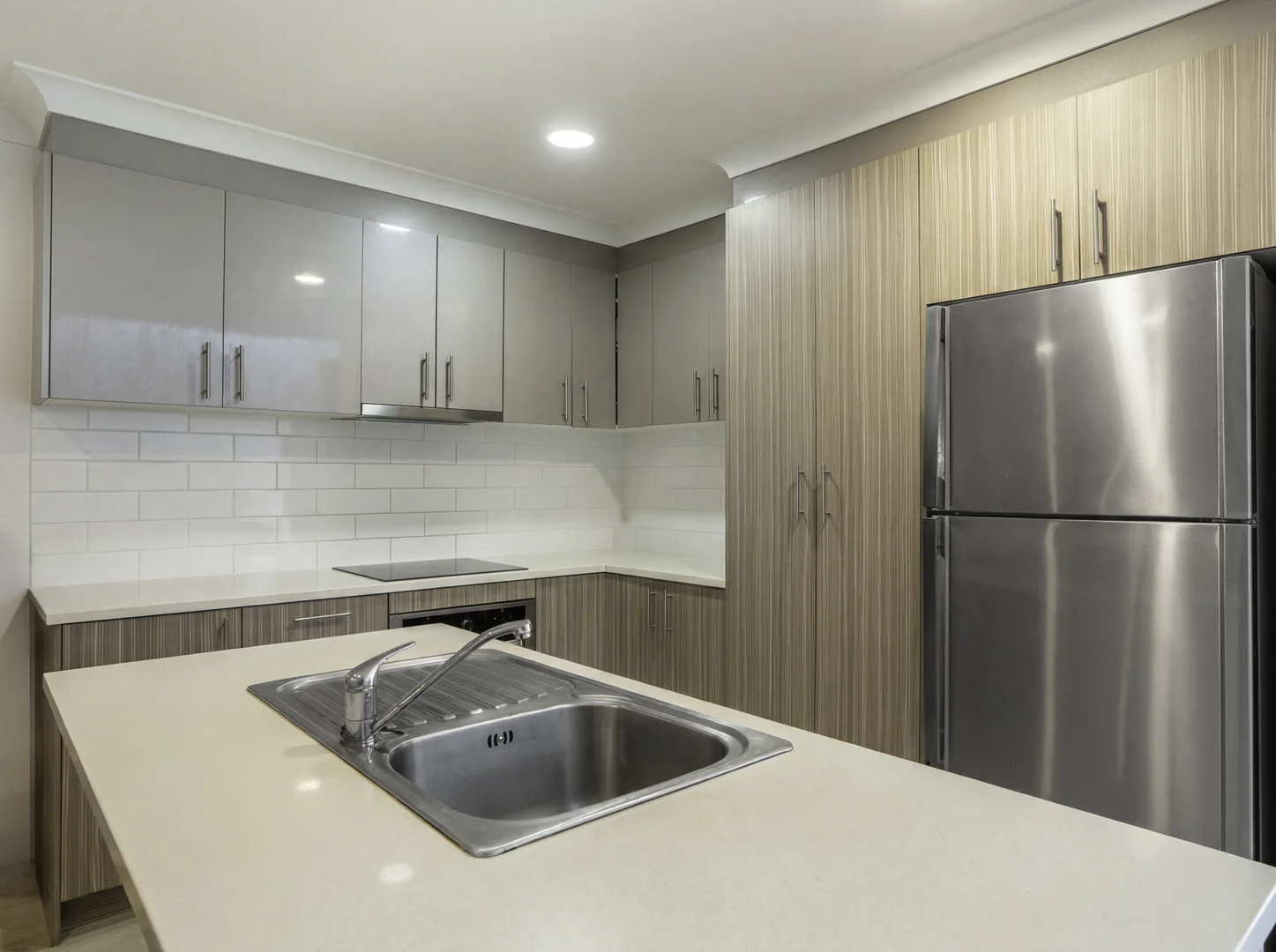 53/70 Willow Road - Image 3