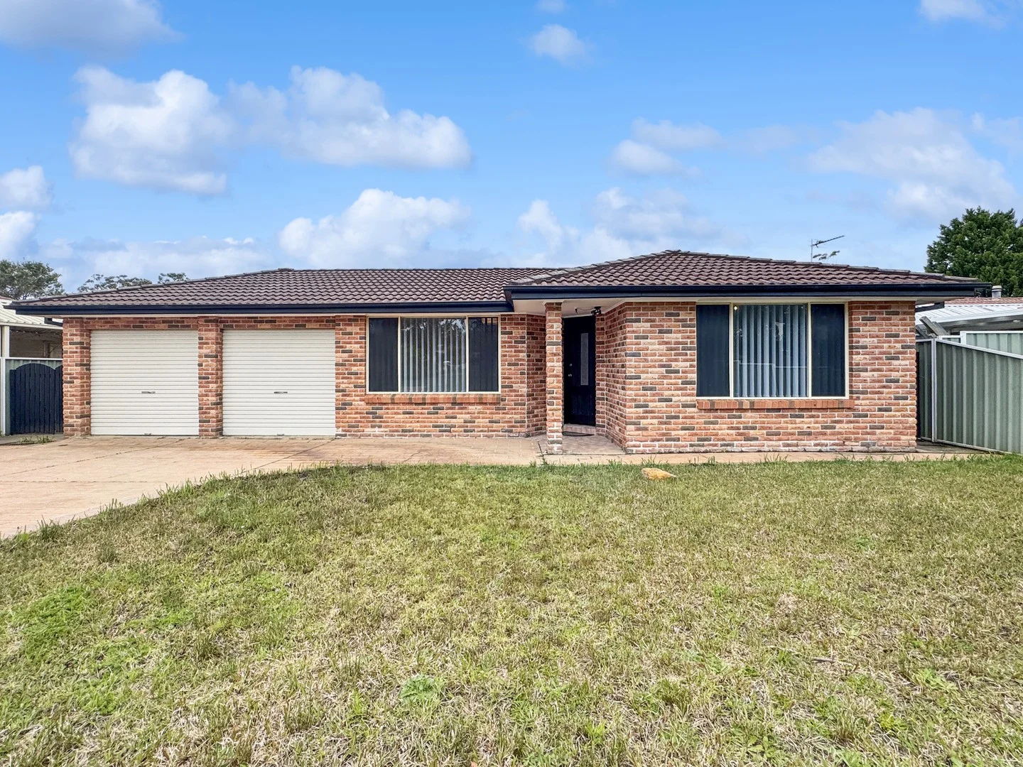 53 Barden Close (1/19)