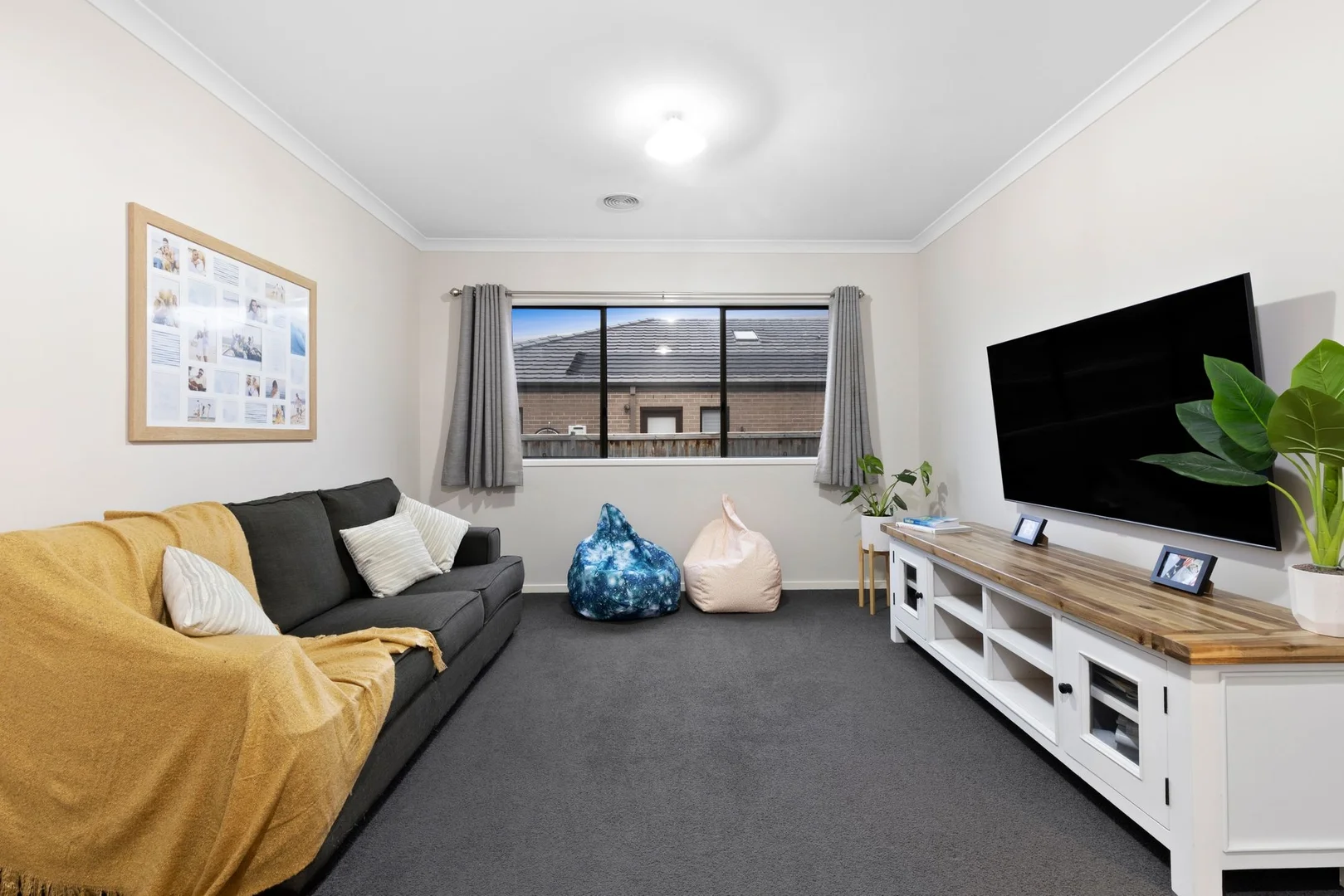 53 Creekside Drive - Image 3