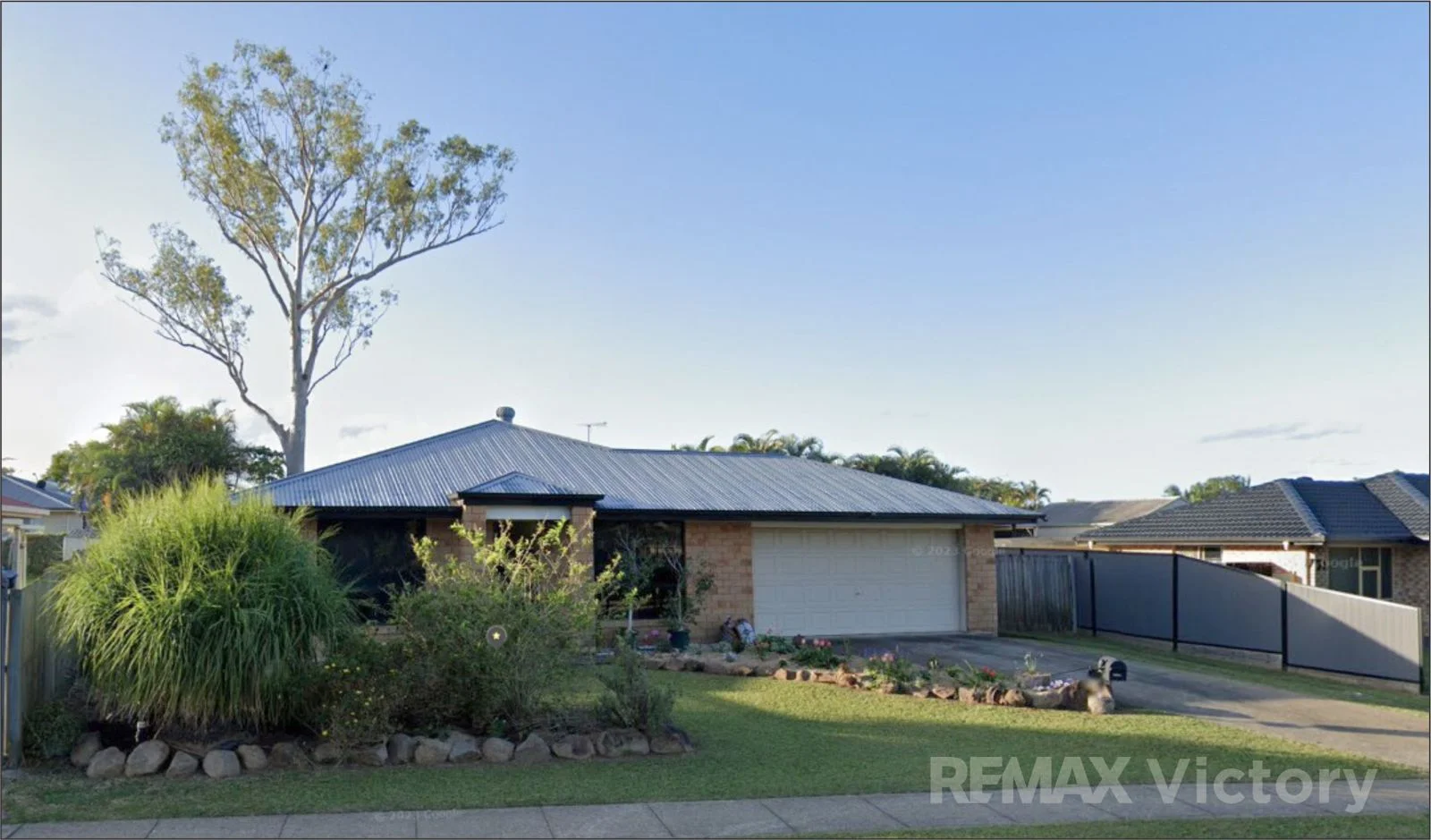 53 Elof Road (1/3)