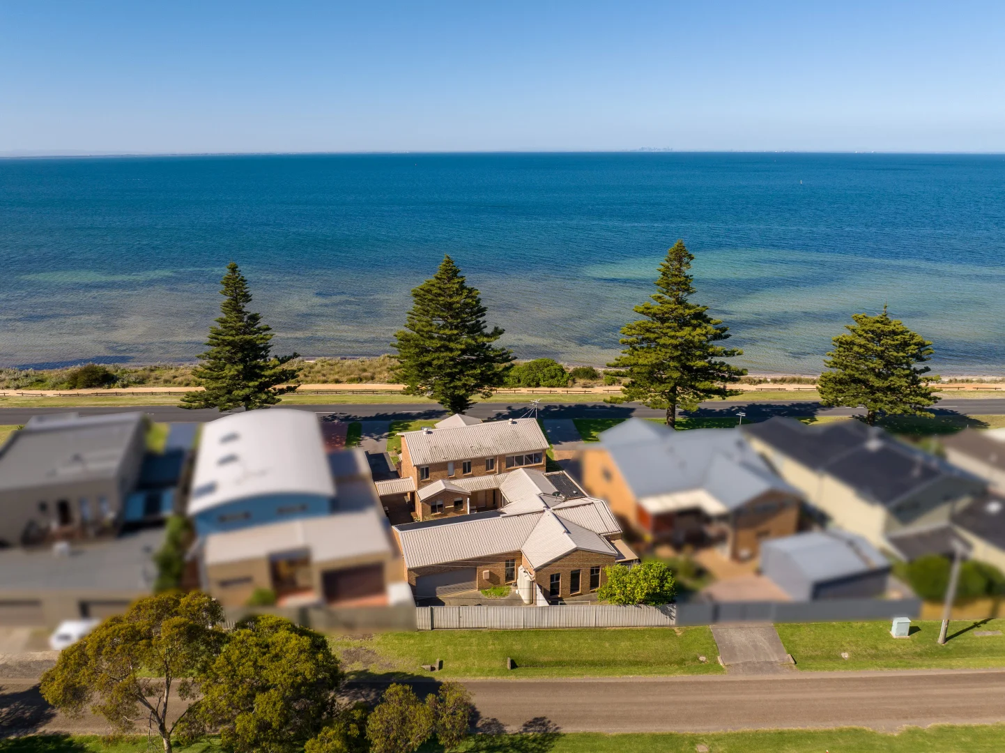 53 The Esplanade - Image 3