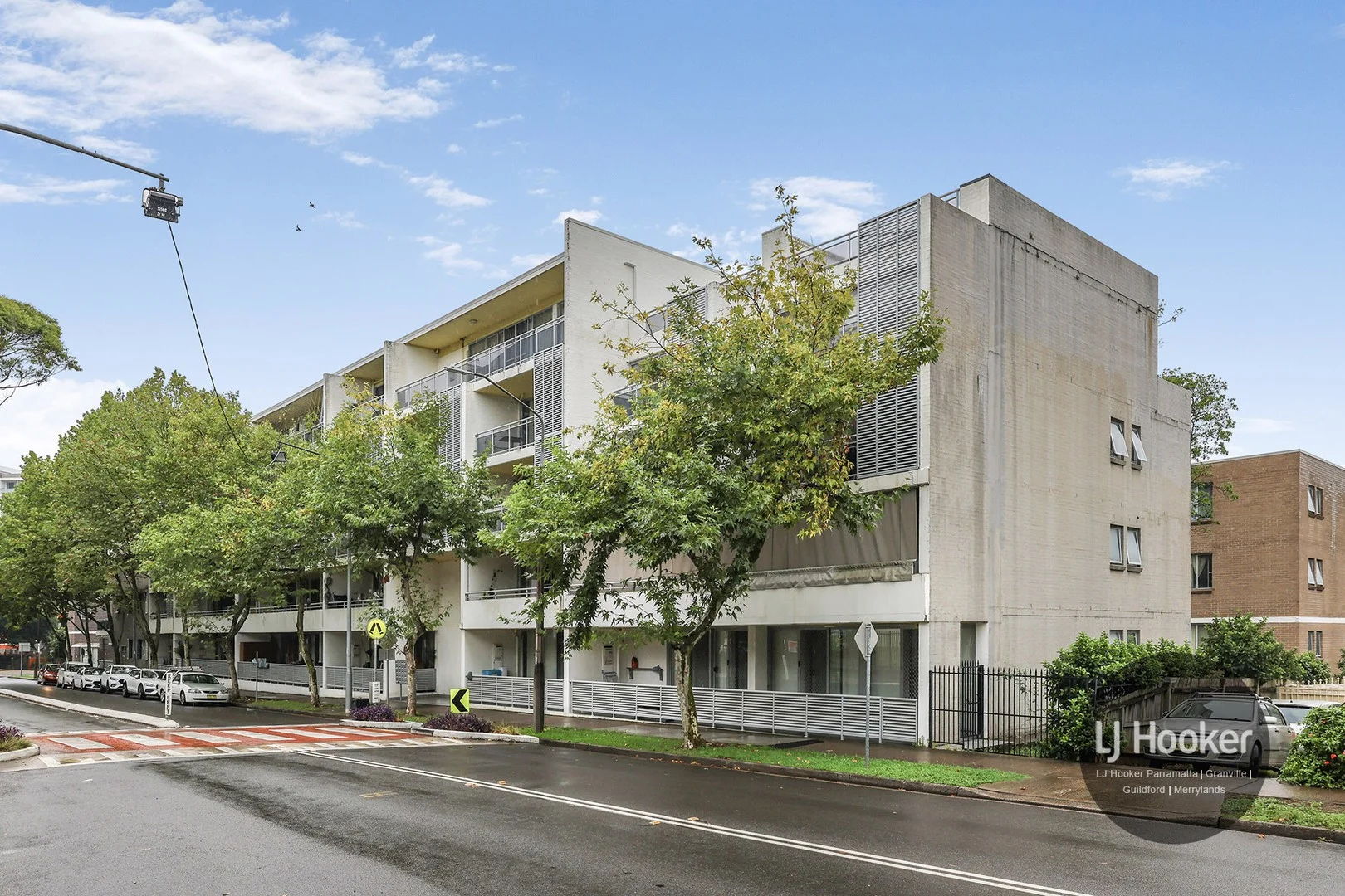54/2-10 Susan Street (1/9)