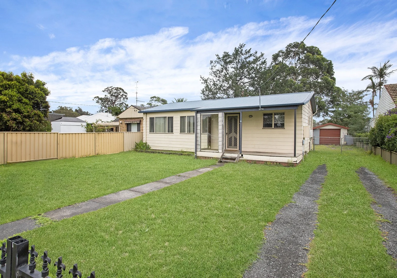 54 Byamee Street (1/11)