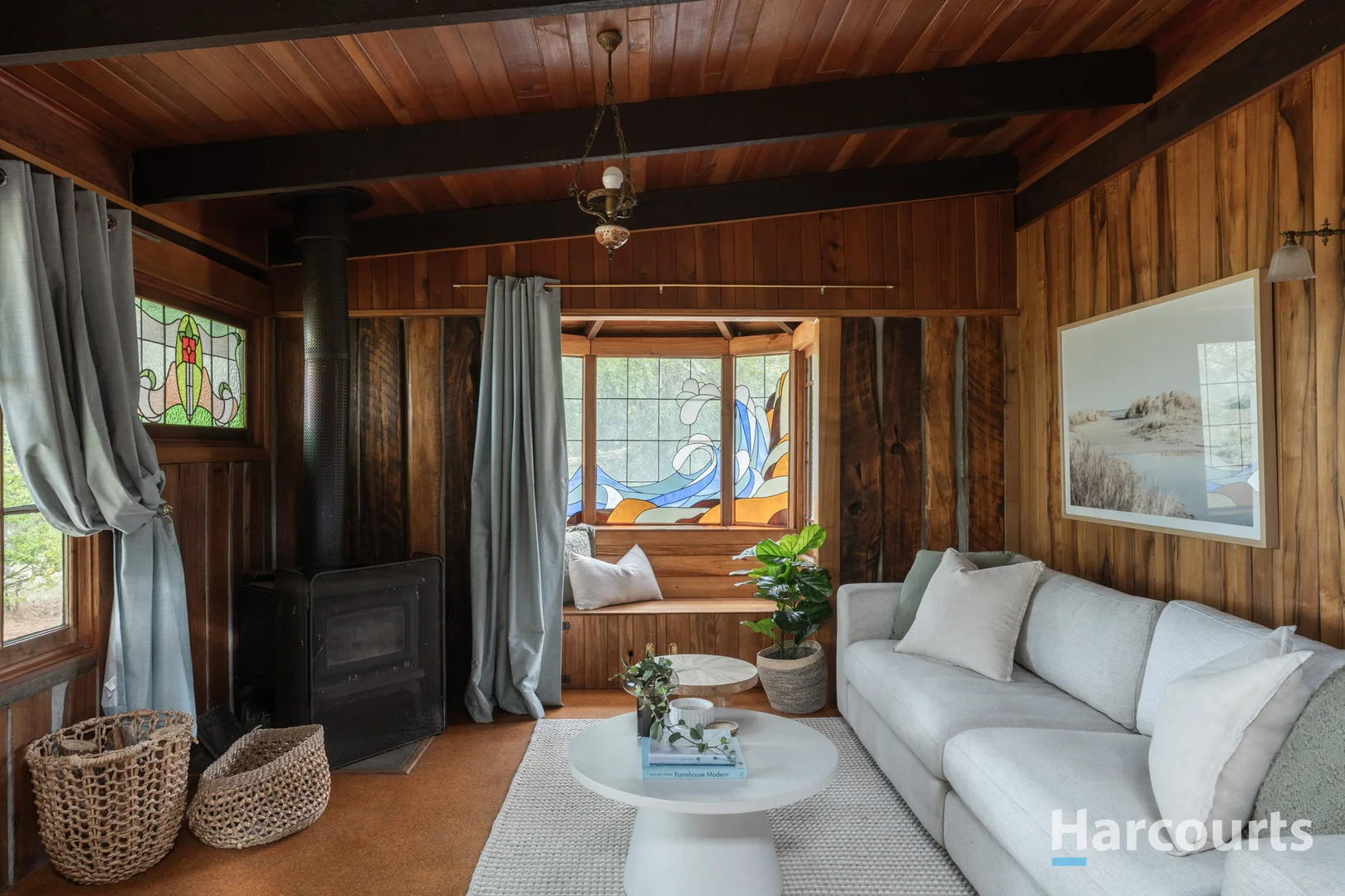 54 Chesneys Road - Image 2