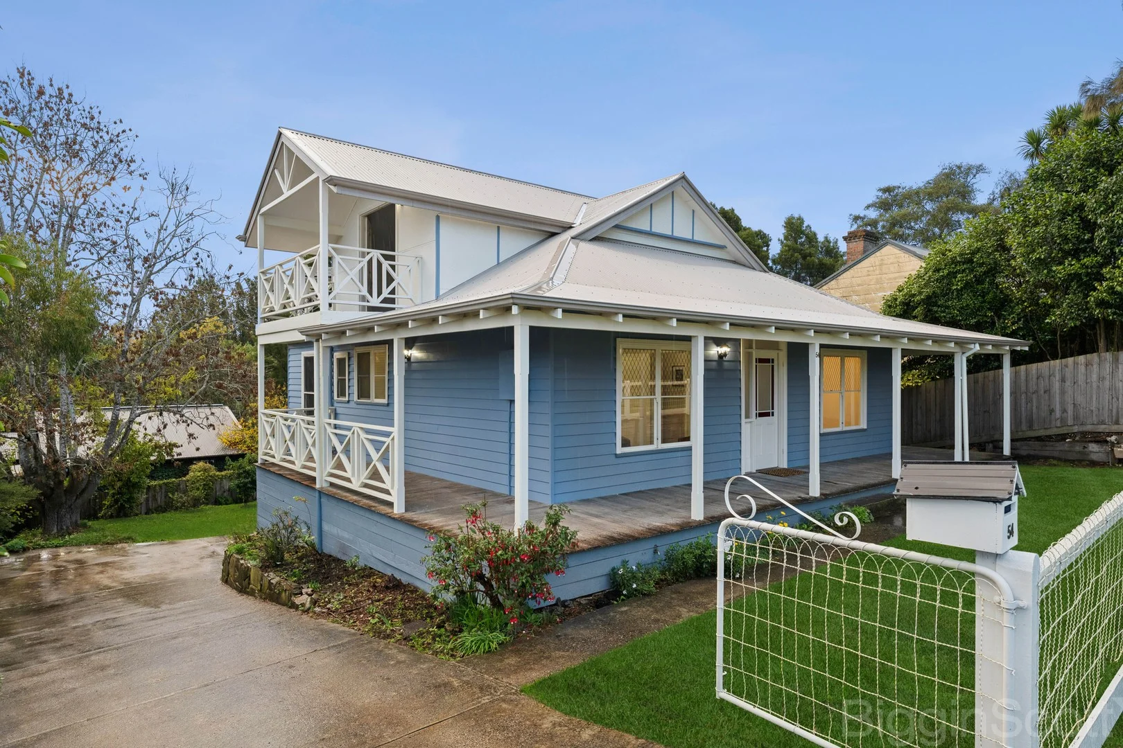 54 Millar Street (1/1)