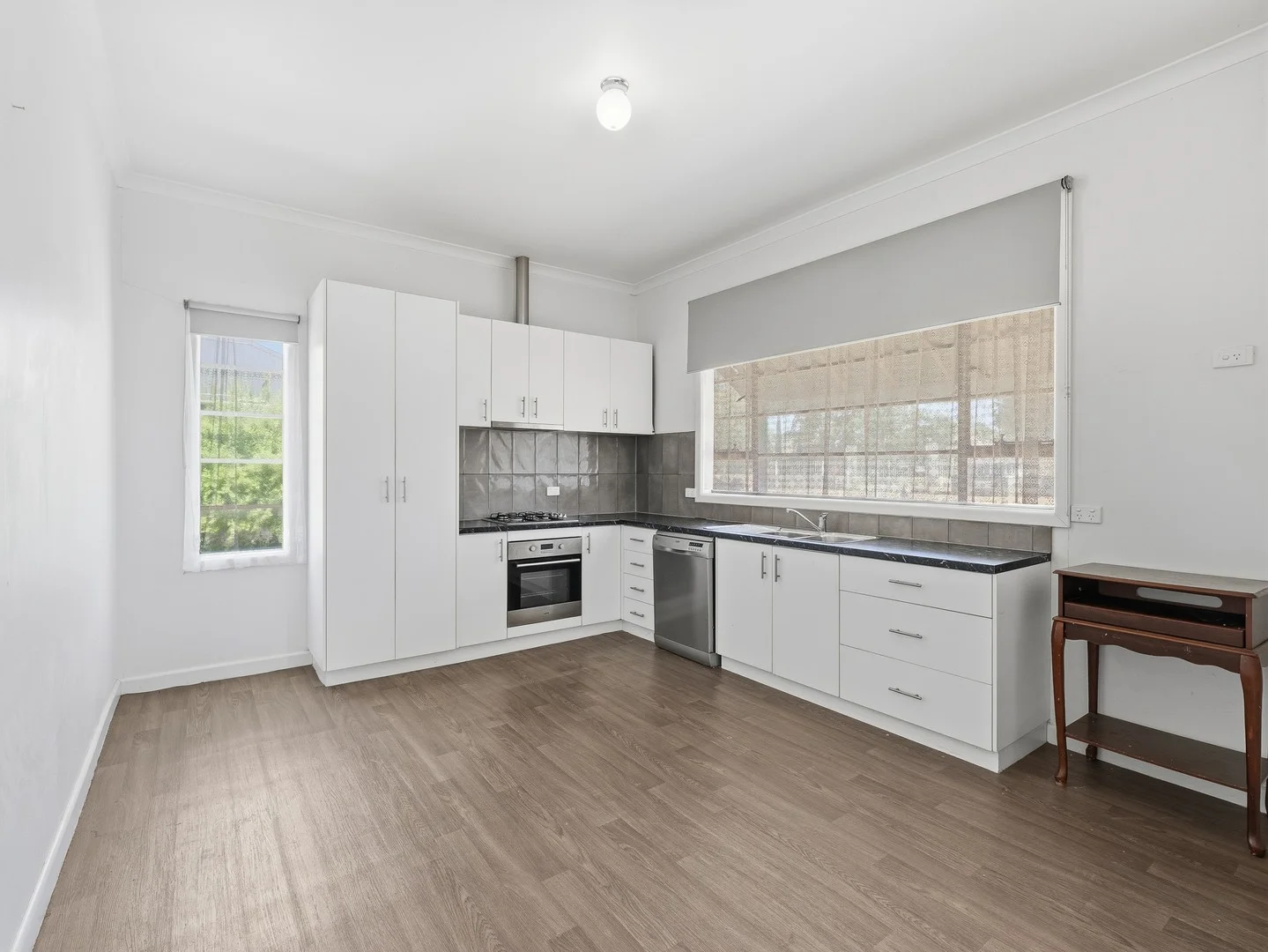 54 Sisely Avenue (1/13)