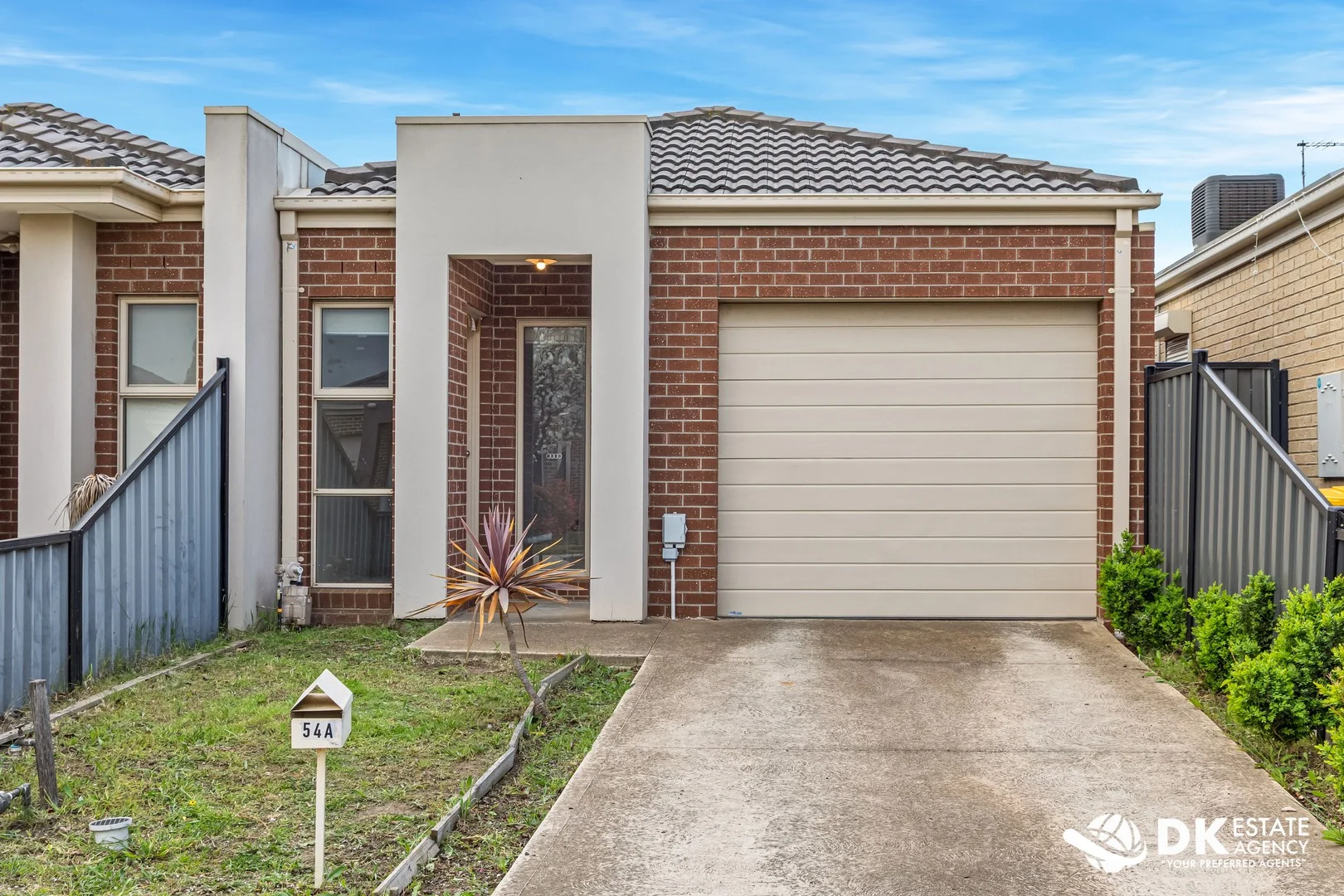 54a Oreilly Road (1/16)