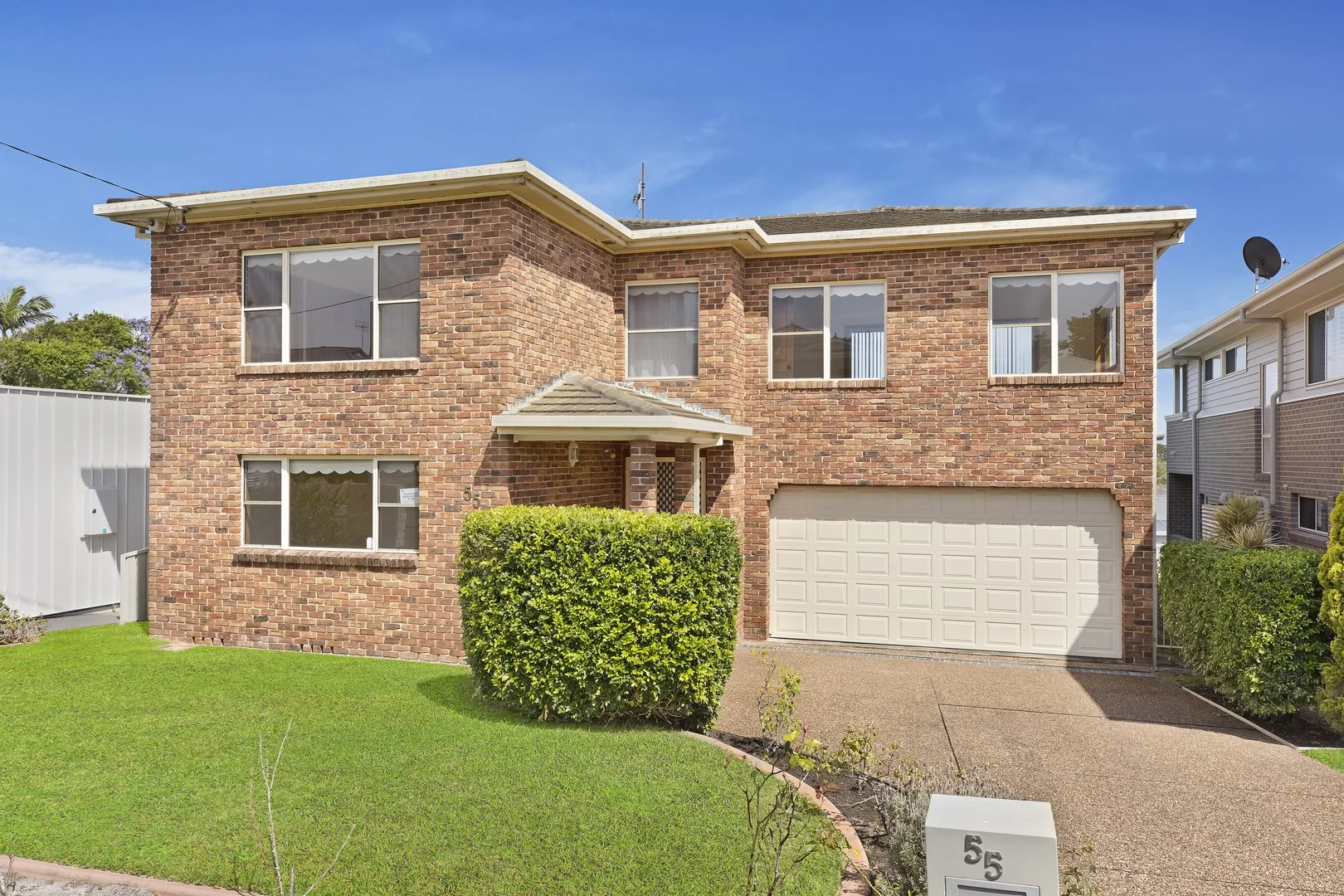 55 Bellevue Street (1/14)