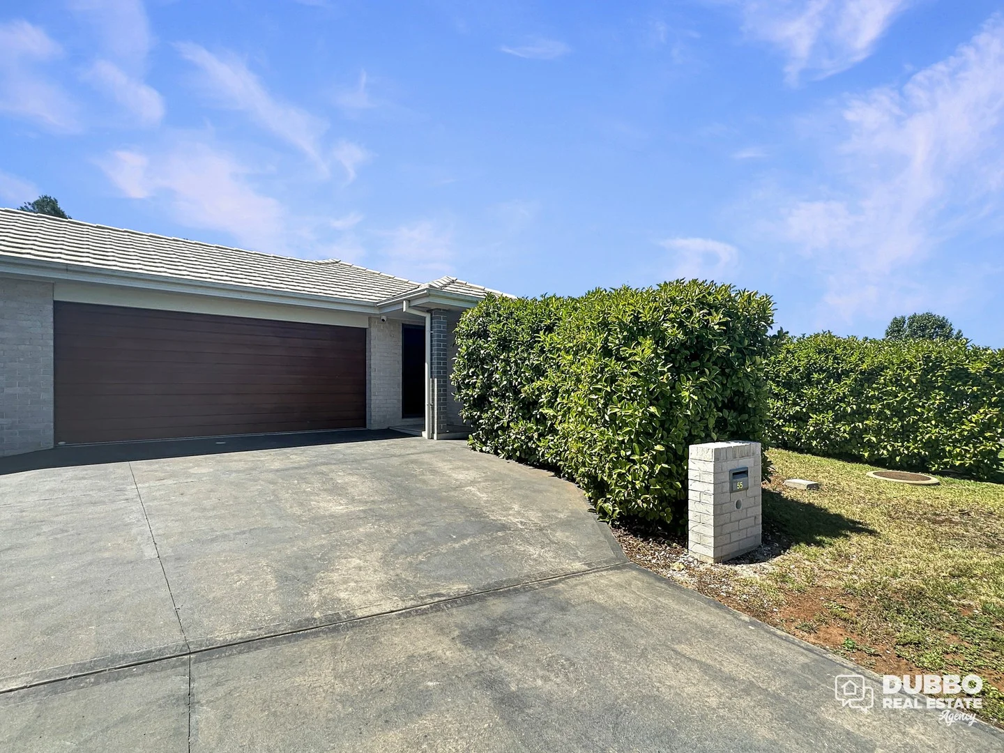 55 Champagne Drive (1/13)