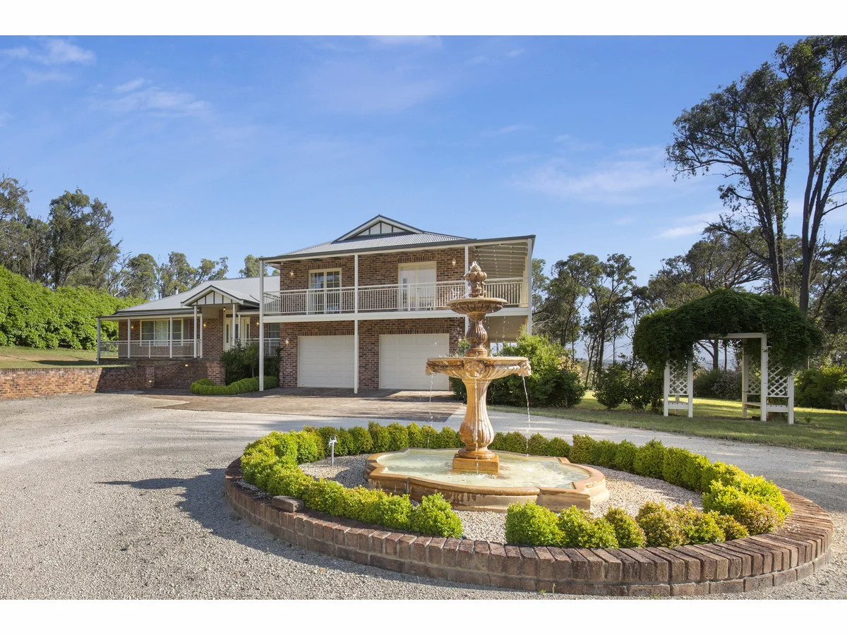 55 Gungurru Road (1/2)