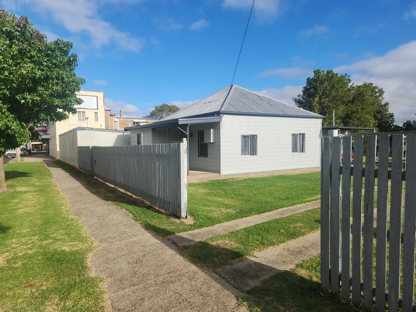 55E Fitzroy Street (1/11)