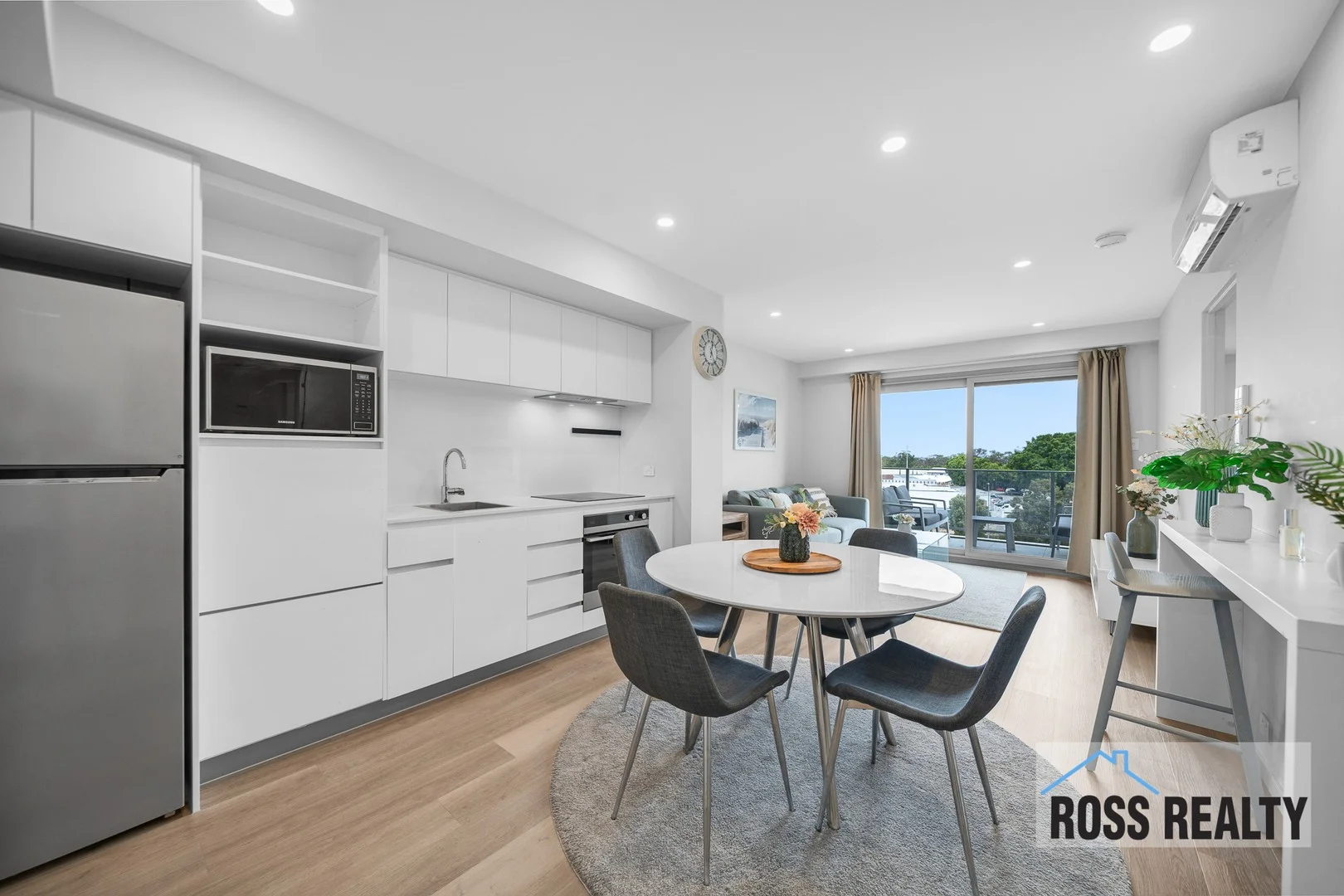 56/5 Rowe Avenue (1/21)