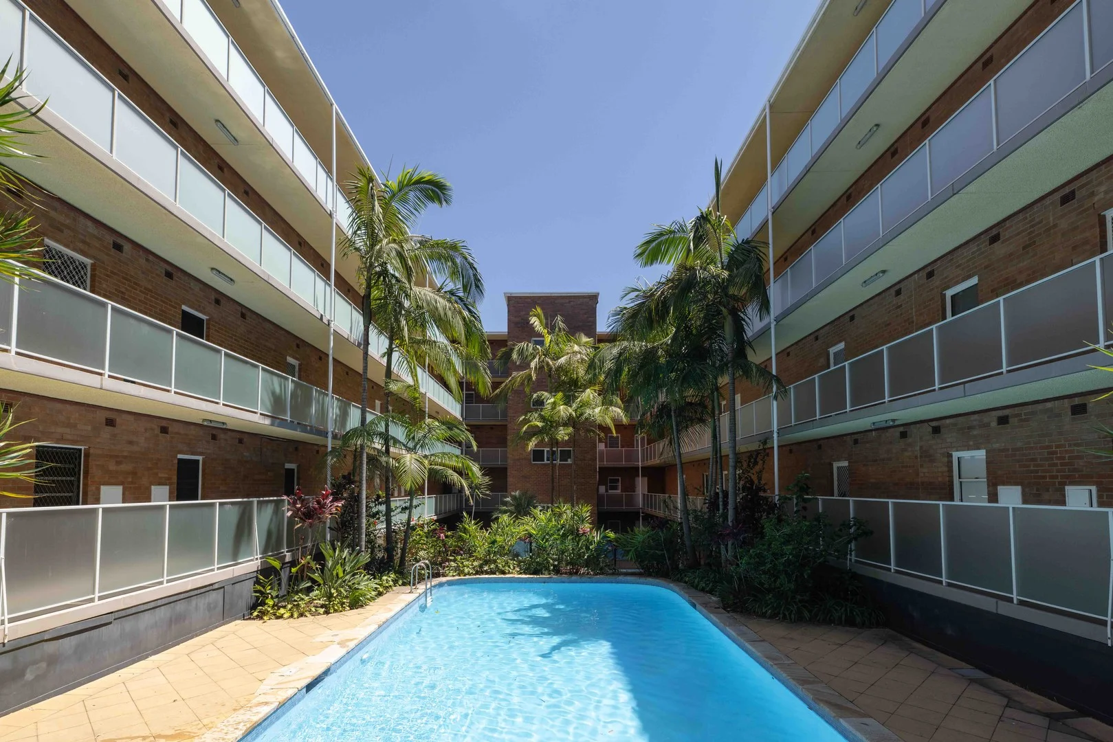 56/69 Addison Road (1/12)