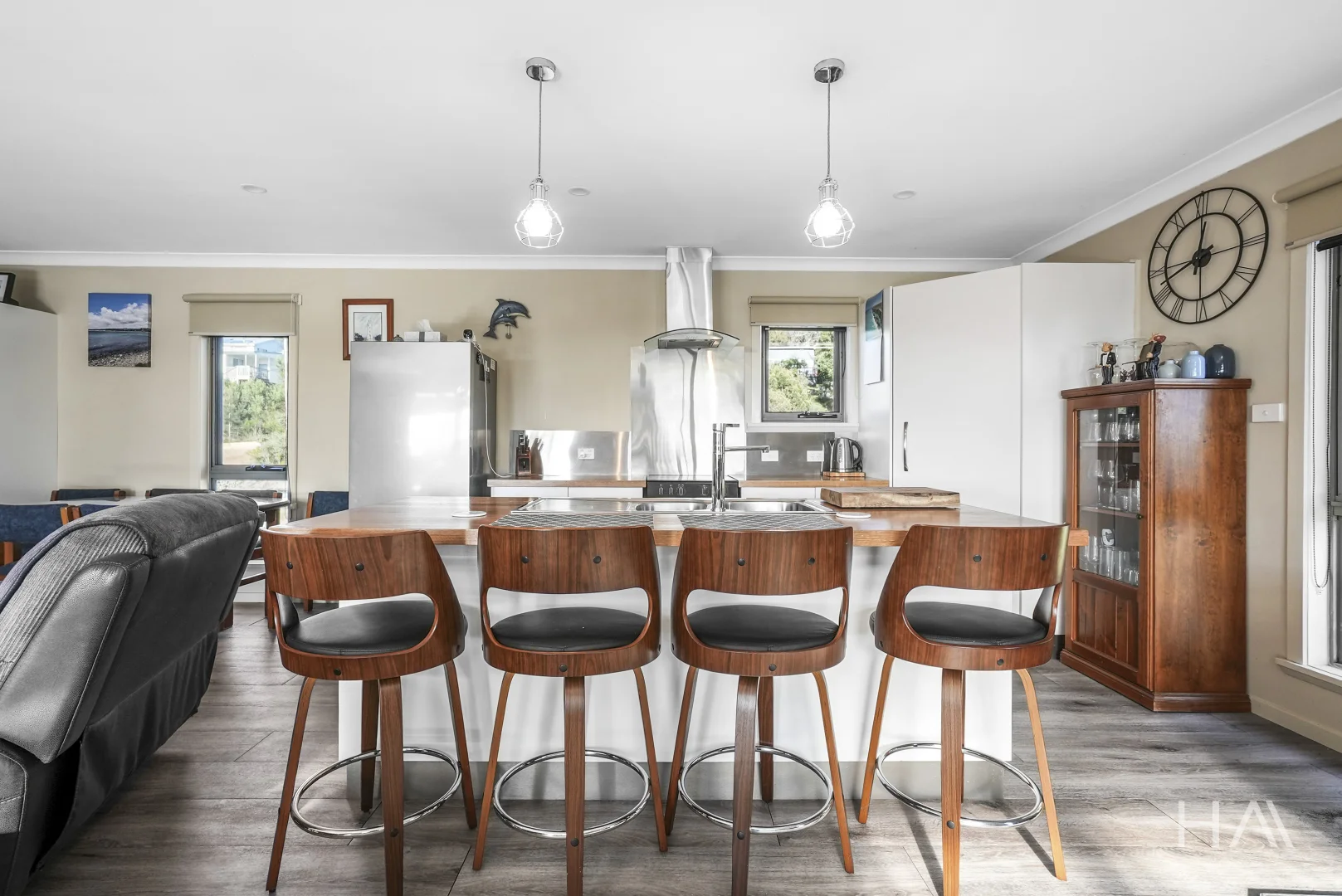 56 Hurst Street - Image 3