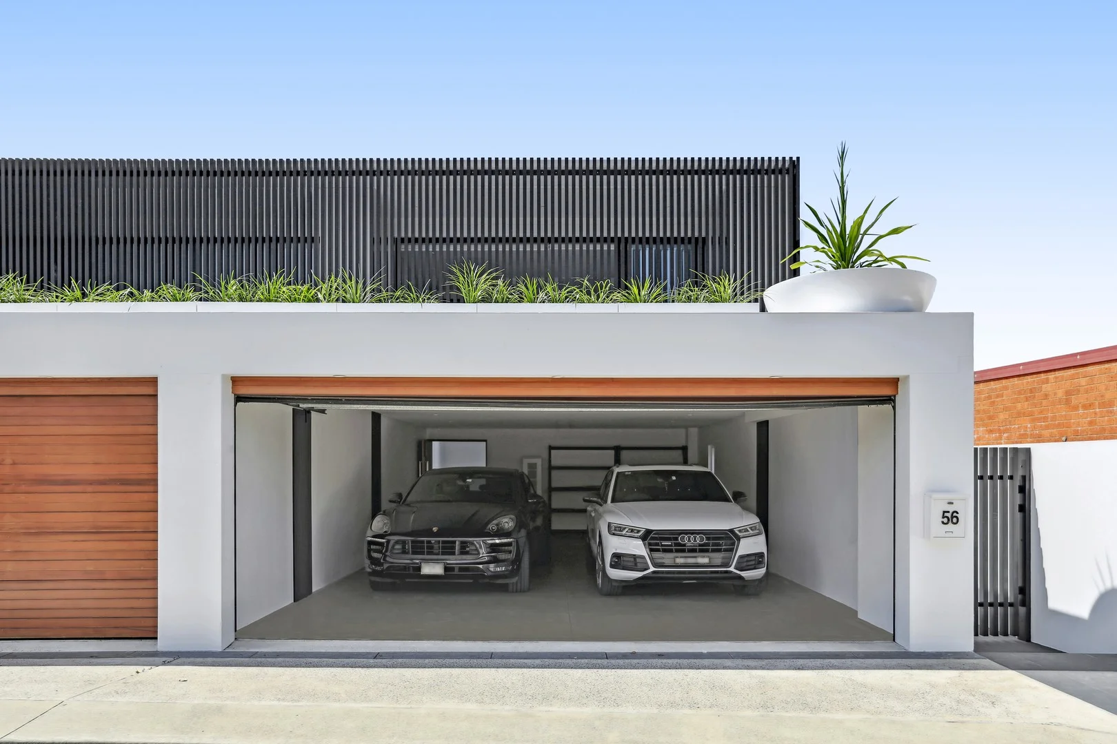 56 Osroy Ave (1/25)