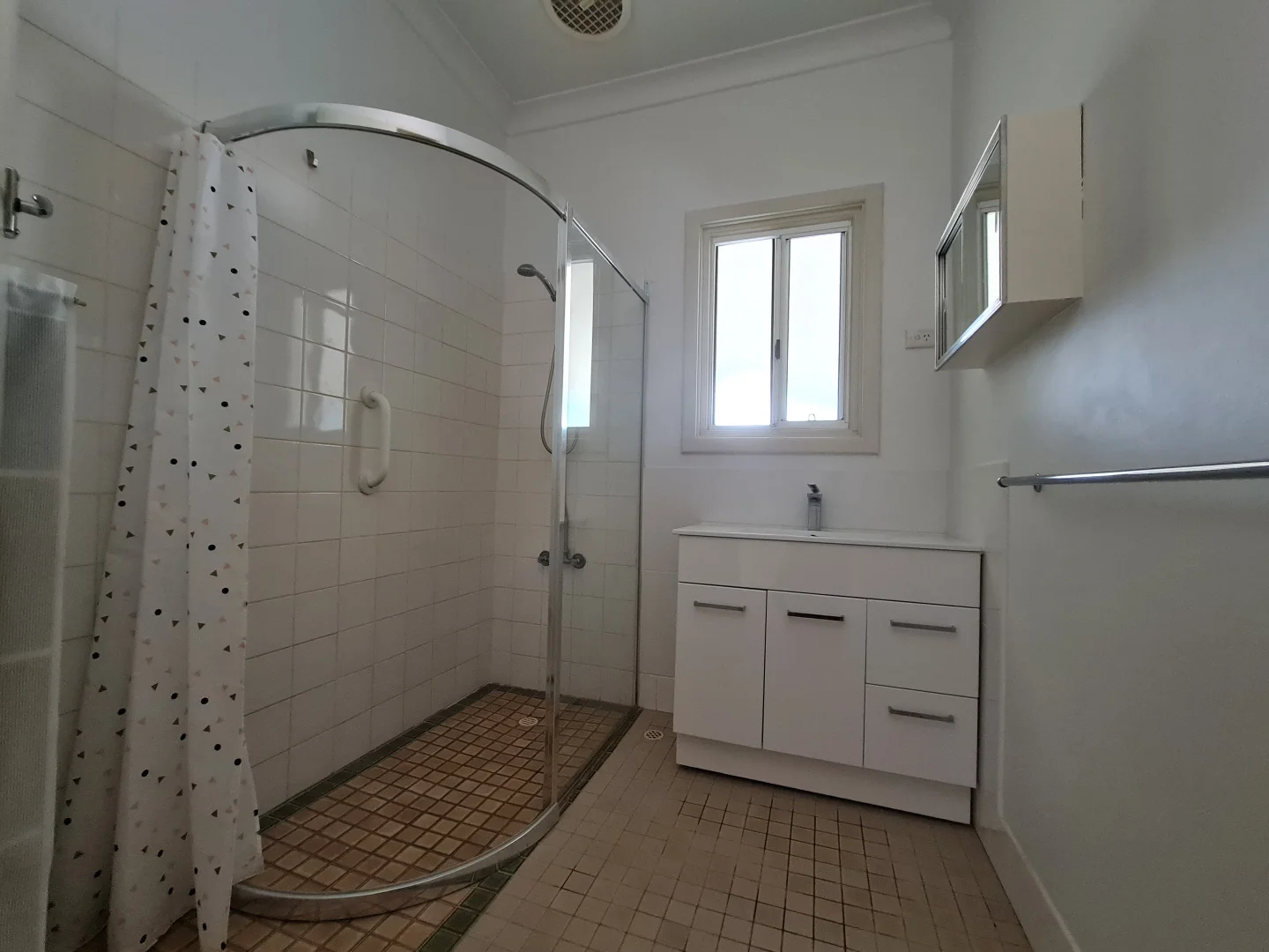 56 Prince Street - Image 4