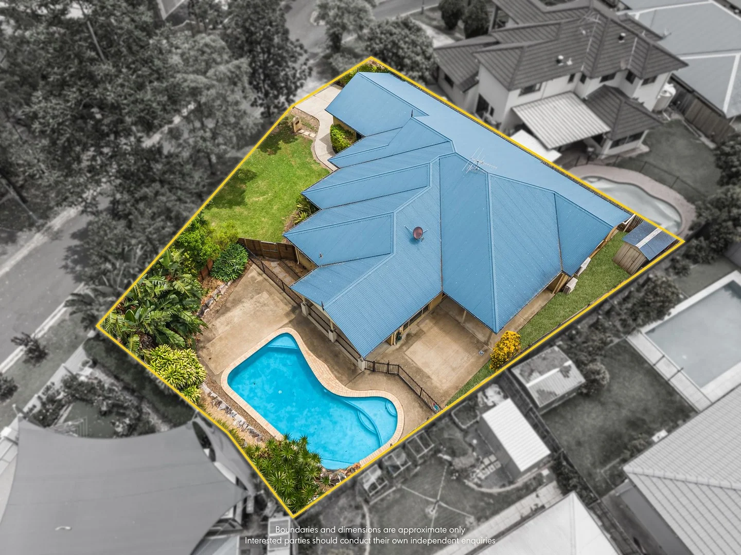 57 Brookeside Crescent (1/1)