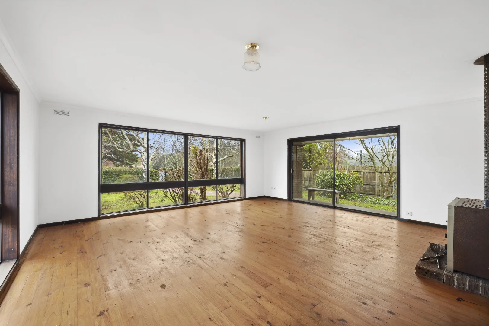 57 High Street - Image 4