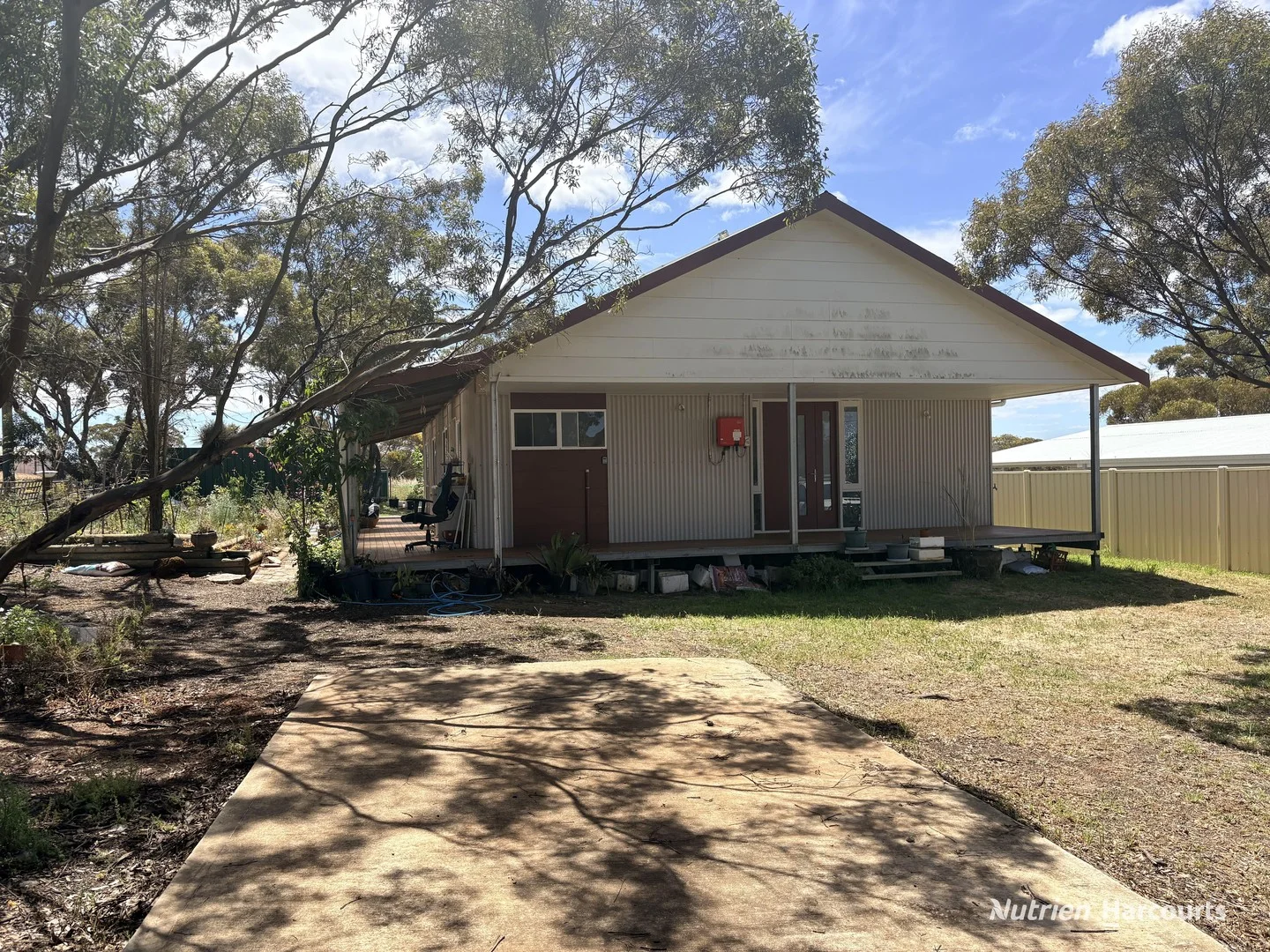 57 Moir Road (1/3)