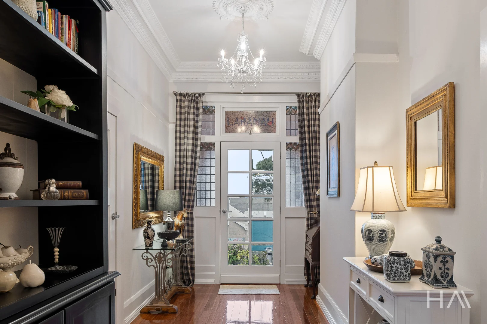 57 Stewart Street - Image 4