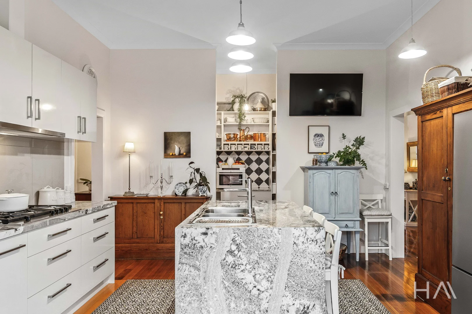57 Stewart Street - Image 5