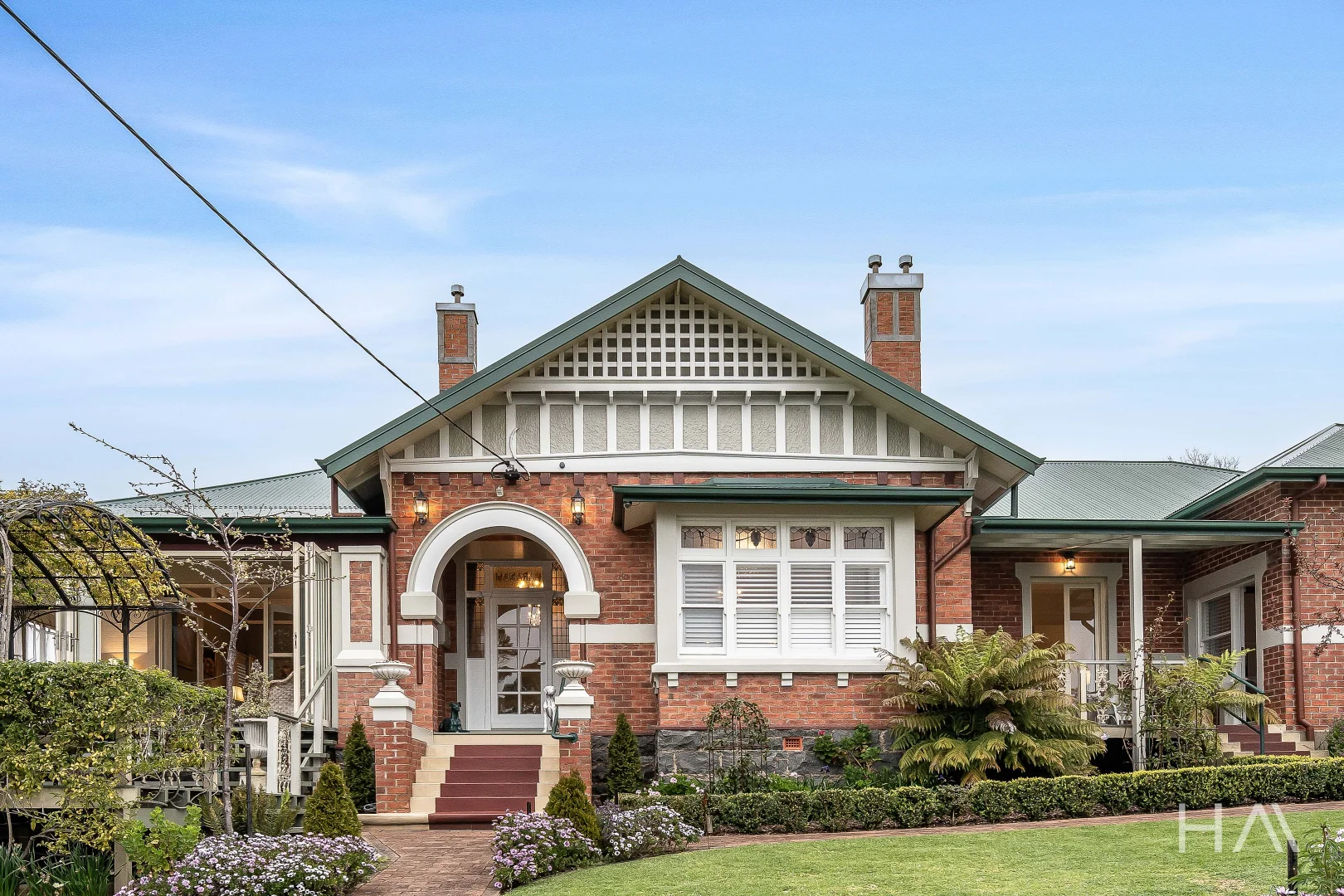 57 Stewart Street - Image 2
