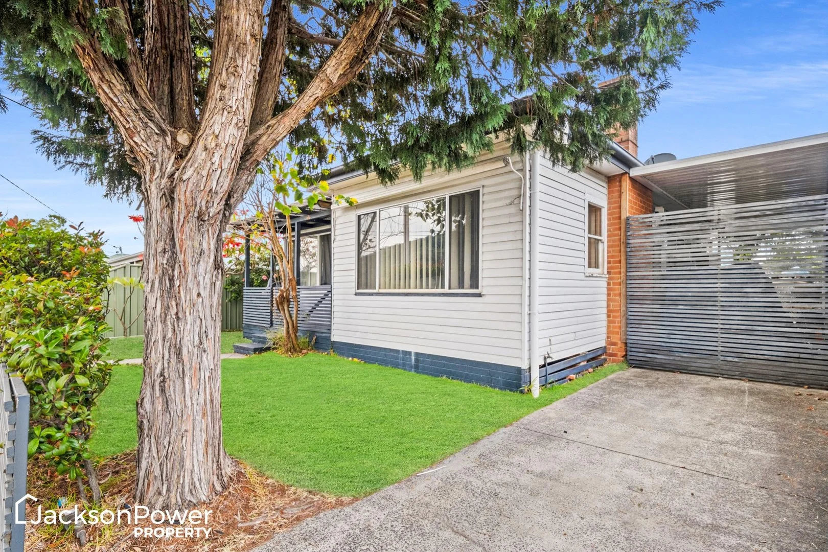 58 Bourke Road (1/8)