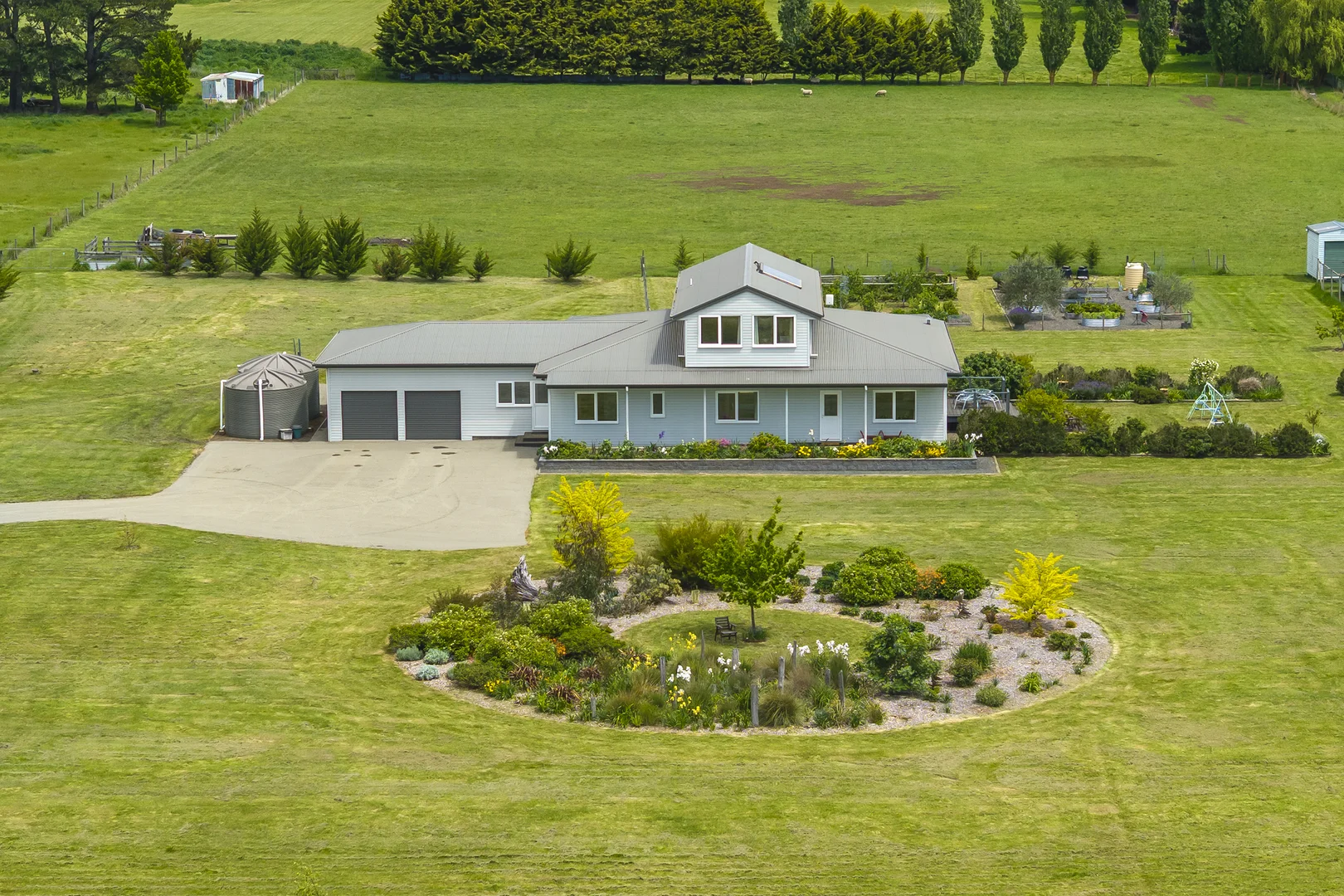 58 Harpers Lane - Image 2