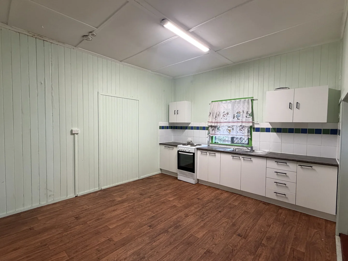 58 Perkins Street - Image 3