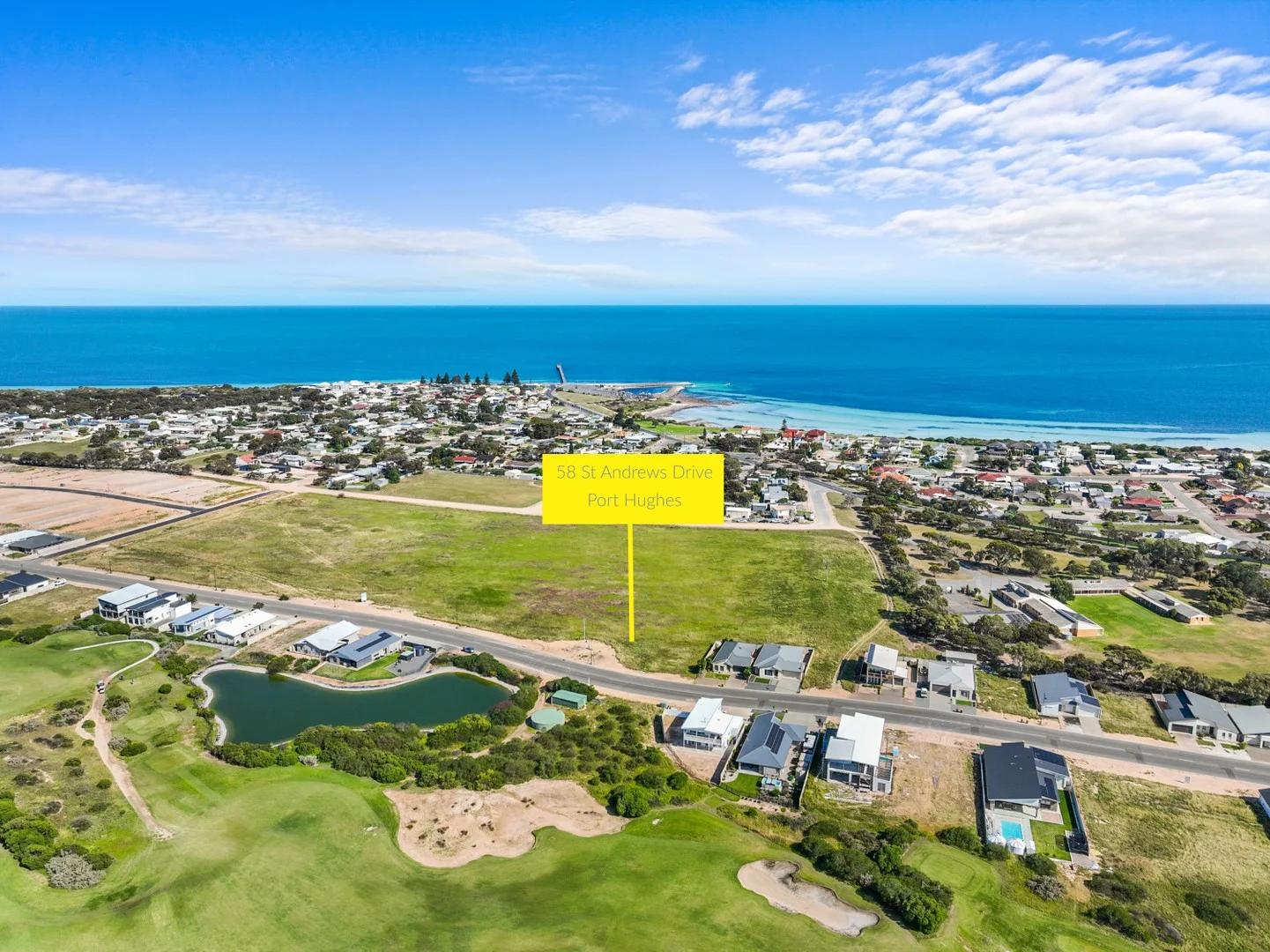 58 St Andrews Drive (1/14)