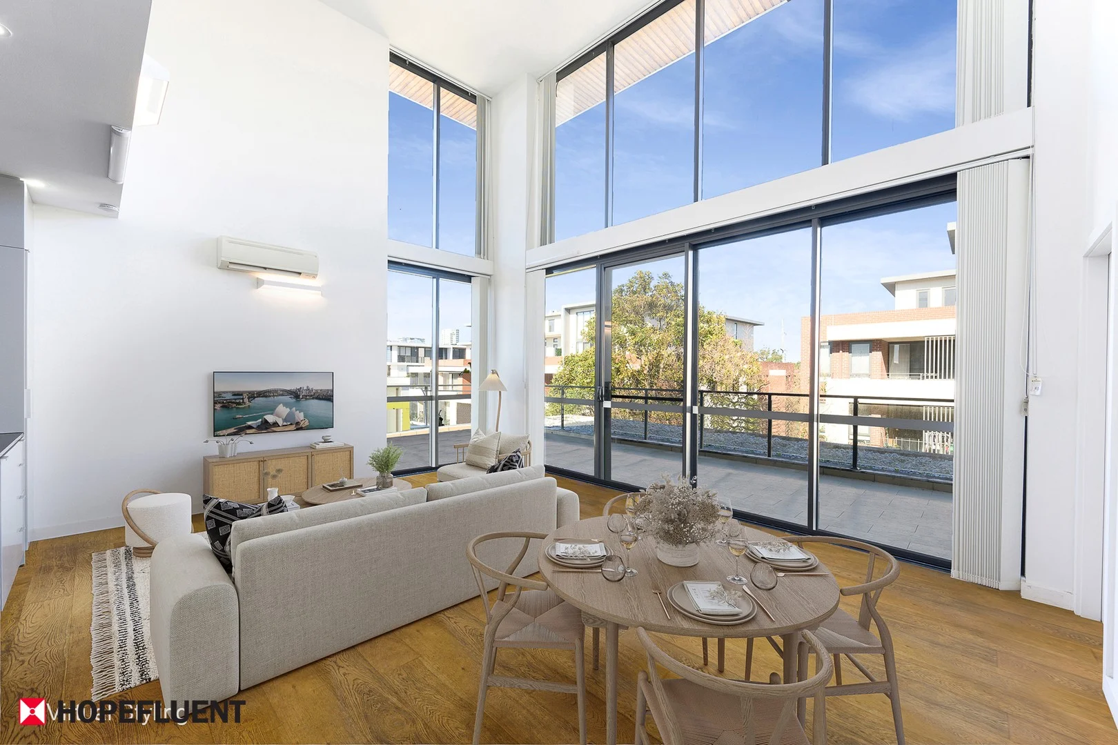 587/29 Cliff Road (1/19)