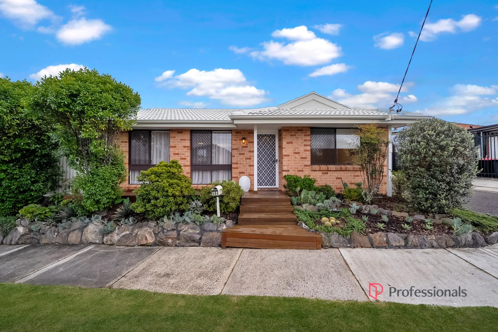 58a Rogers Street (1/13)