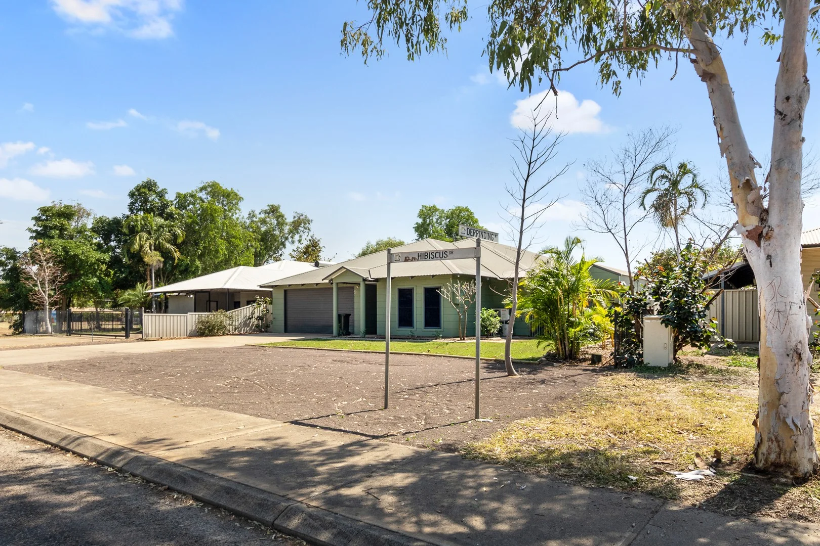 59 Hibiscus Drive (1/42)